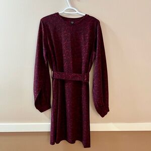 NWOT Burgundy Red Paisley Long Sleeve Dress by Icone Par Simons Size Large